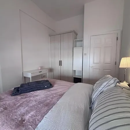 Stylish 2 Bedroom Apartment Dublin 2 Exterior photo